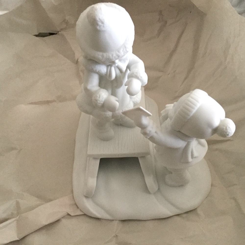 DEPT 56 HOLIDAY SILHOUETTES "SENDING HOLIDAY WISHES"